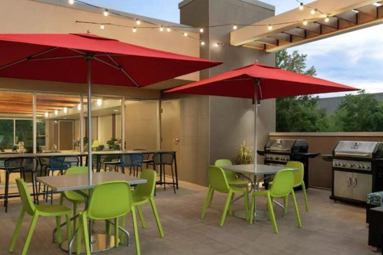 Home2 Suites By Hilton Tracy, Ca ภายนอก รูปภาพ